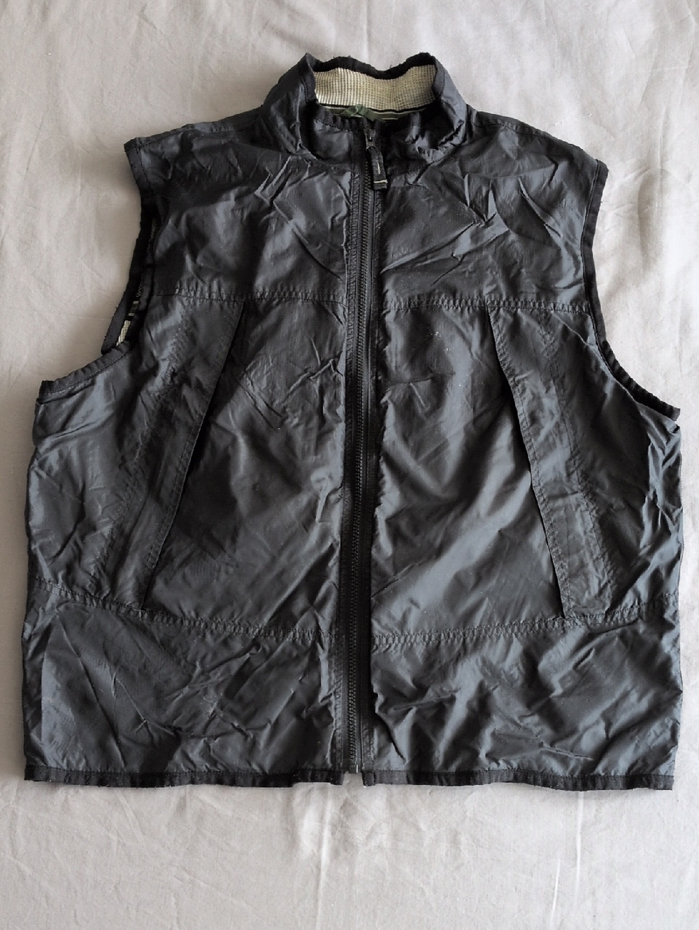 GAP Men's Black Nylon Zip-Up Vest
